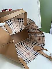 Burberry Vintage Double-Sided Shopping Bag Brown – 35 x 30 x 12 cm - 6