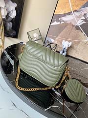 Louis Vuitton New Wave Multi Pochette Green Handbag - M56471 – 21x13x6.5 cm - 2