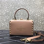 Valentino Garavani Rockstud Alcove Grained Calfskin Rose Cannelle Box Bag – 0052# – 19x12x8cm - 2