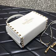 Valentino Garavani Rockstud Alcove Grained Calfskin White Box Bag – 0052# – 19x12x8cm - 5