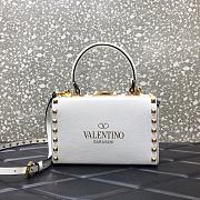 Valentino Garavani Rockstud Alcove Grained Calfskin White Box Bag – 0052# – 19x12x8cm - 2