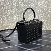 Valentino Garavani Rockstud Alcove All-over Rivet Metal Fittings Grained Calfskin Black Box Bag – 0054B# – 19x12x8cm - 4