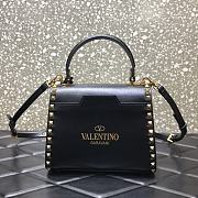 Valentino Garavani Rockstud Alcove Small Grained Calfskin Handbag Embellished Leather Pendant Black – 0046# – 22x17x9cm - 4