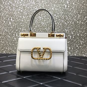 Valentino Rockstud Alcove Handbag In Grainy Calfskin White – 0041# – 23x20x6 cm