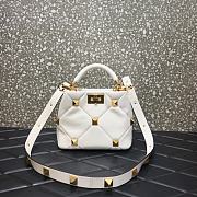 Valentino Roman Stud The Handle Bag 520 In Nappa White – 1199# – 20×9×15 cm - 1