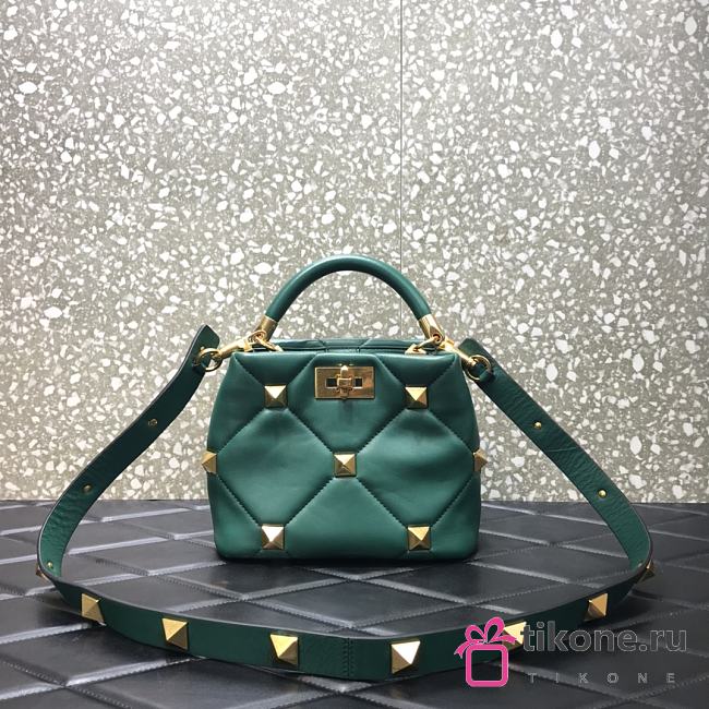 Valentino Roman Stud The Handle Bag 520 In Nappa Green – 1199# – 20×9×15 cm - 1