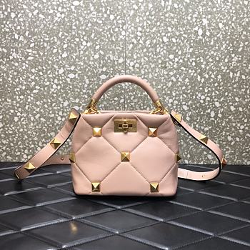 Valentino Roman Stud The Handle Bag 520 In Nappa Rose Cannelle – 1199# – 20×9×15 cm