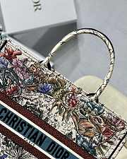 Dior Book Tote Bag Latte Multicolor Dior Constellation Embroidery – M1286ZRHP – 41.5x38x18 cm - 2