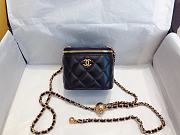 Chanel Mini Cosmetic Metal Ball lambskin Black - A88828 - 8.5x11x7 cm - 1