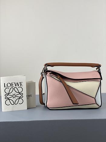 Loewe Mini Puzzle Bag In Calfskin Pink/Blue/Green Pastel – 18x12.5x8cm