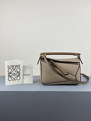 Loewe Puzzle Bag In Calfskin Sand – 18x12.5x8 cm - 1