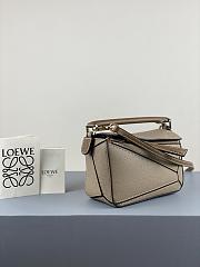 Loewe Puzzle Bag In Calfskin Sand – 18x12.5x8 cm - 6