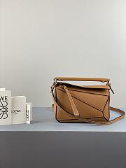 Loewe Puzzle Bag In Calfskin Light Caramel – 18x12.5x8 cm - 1