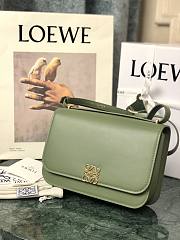 Loewe Goya Medium bag in silk calfskin Avocado Green – 23x15x6.5 cm - 1