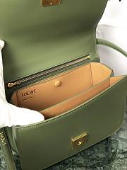 Loewe Goya Medium bag in silk calfskin Avocado Green – 23x15x6.5 cm - 3