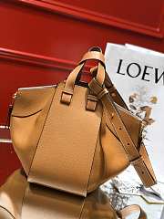 Loewe Hammock Tote Bag In Calfskin Tan – 29x14x26 cm - 5