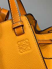 Loewe Hammock Mini Tote Bag In Calfskin Yellow – 19.5x17x11 cm - 2