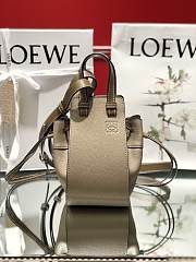 Loewe Hammock Mini Tote Bag In Calfskin Sand – 19.5x17x11 cm - 1