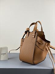 Loewe Hammock Mini Tote Bag In Calfskin Tan – 19.5x17x11 cm - 6