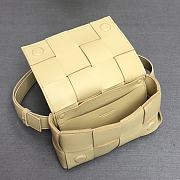 Bottega Veneta Belt Cassette Lambskin Beige – 44049 - 17.5x9.5x5 cm - 6