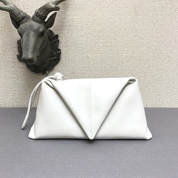 Bottega Veneta Sheepskin triangle Handbag White – 44050 – 32x18 cm
