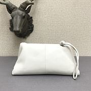 Bottega Veneta Sheepskin triangle Handbag White – 44050 – 32x18 cm - 2