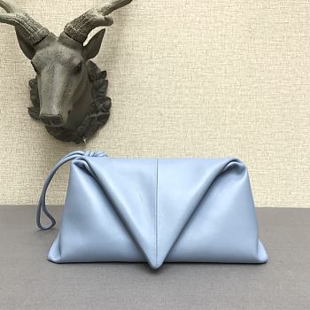 Bottega Veneta Sheepskin triangle Handbag Blue – 44050 – 32x18 cm