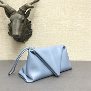 Bottega Veneta Sheepskin triangle Handbag Blue – 44050 – 32x18 cm - 3