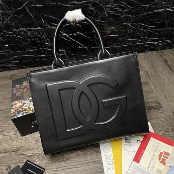 Dolce & Gabbana Calfskin DG Daily Shopper Black – 36x28.5x13 cm