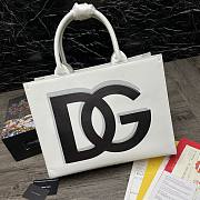 Dolce & Gabbana Calfskin DG Daily Shopper With DG Logo Print White – 36x28.5x13 cm - 1