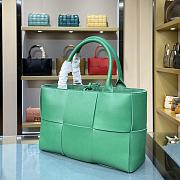 Bottega Veneta Calfskin SLIP Tote Handbag Green – 44052 – 36x24x12cm - 3