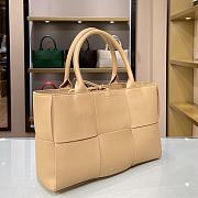 Bottega Veneta Calfskin SLIP Tote Handbag Beige – 44052 – 36x24x12cm - 3