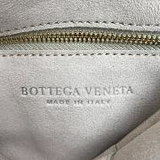 Bottega Veneta Cassette White – 44046 – 26x18x8cm - 6