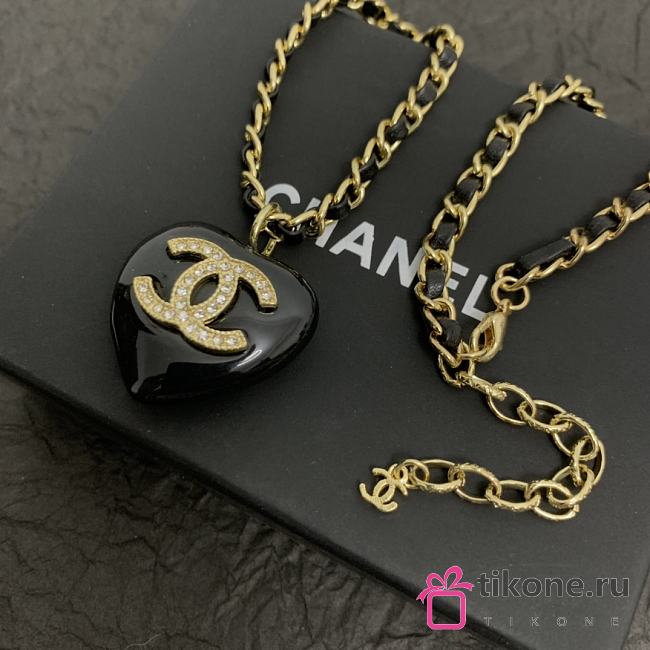 Chanel Black Heart Gold Chain Necklace - 1