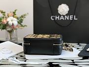 Chanel 21K Vanity Case Gold-Black – 14.5x18.5x7.5 cm - 4