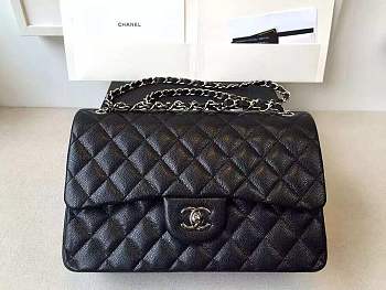 CHANEL FLAP BAG CAVIAR 30 CM 