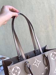 LOUIS VUITTON ONTHEGO MM M45495 02 - 4