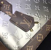 Louis Vuitton Alma BB Monogram Vernis M90584 - 6