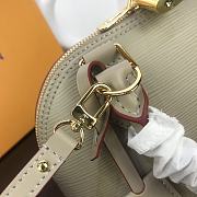 Louis Vuitton Alma BB Monogram  - 4