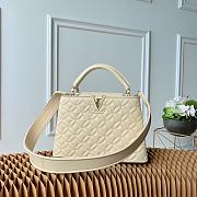 Louis Vuitton M55366 Capucines MM Beige - 27x18x9cm - 1