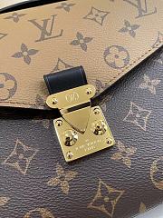 Louis Vuitton POCHETTE METIS  M41465  - 2