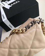 Chanel 19 Flap Bag Beige 26cm  - 3