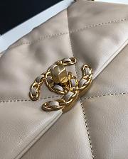 Chanel 19 Flap Bag Beige 26cm  - 5