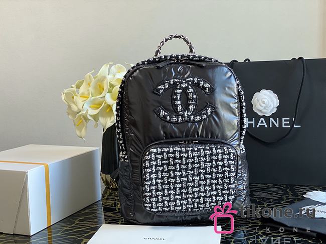 CHANEL Backpack 35 cm - 1