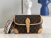 Louis Vuitton Diane Handbag M45985  - 1