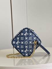 Louis Vuitton Square Handbags Monogram M59611 - 1