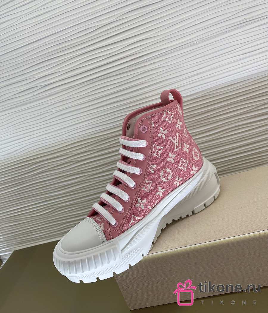LOUIS VUITTON LV SQUAD SNEAKER BOOT # style 1A9S12