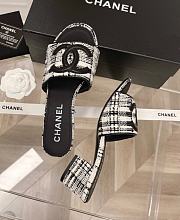 CHANEL Women Slipper 06 - 2