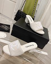 CHANEL Women Slipper 09 - 4