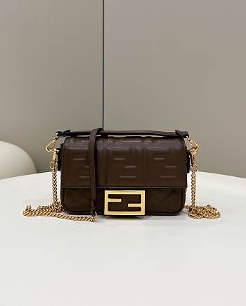 FENDI BAGUETTE 19CM 05